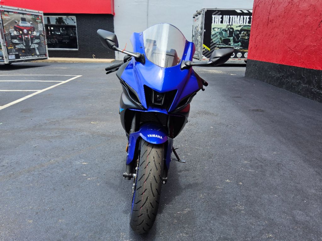 2023 Yamaha R7
