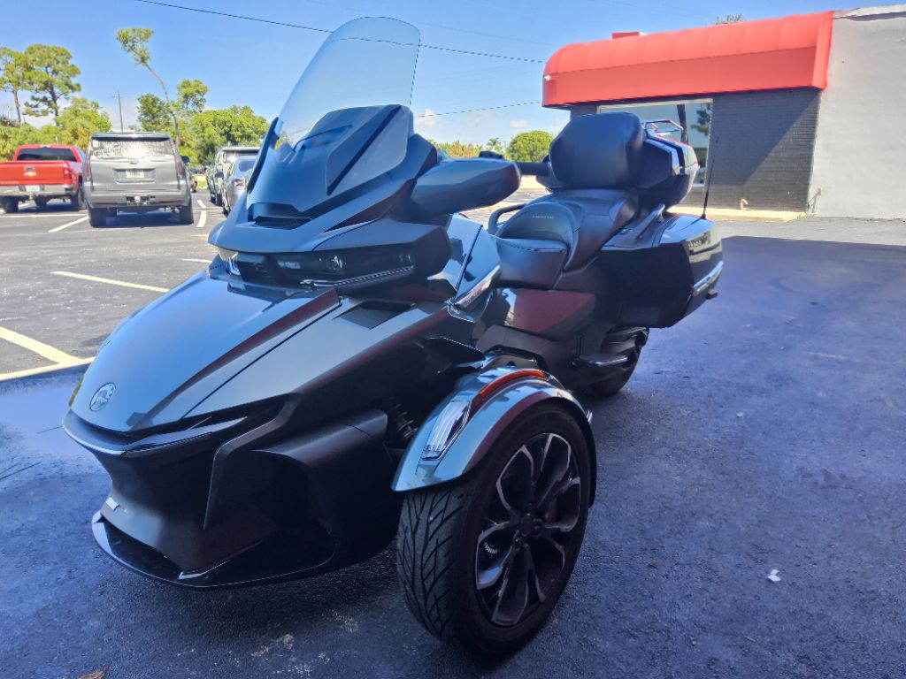 2020 Can-am Spyder - $18,500