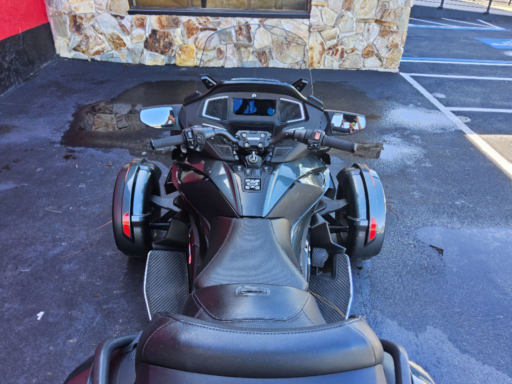 2020 Can-am Spyder - $18,500