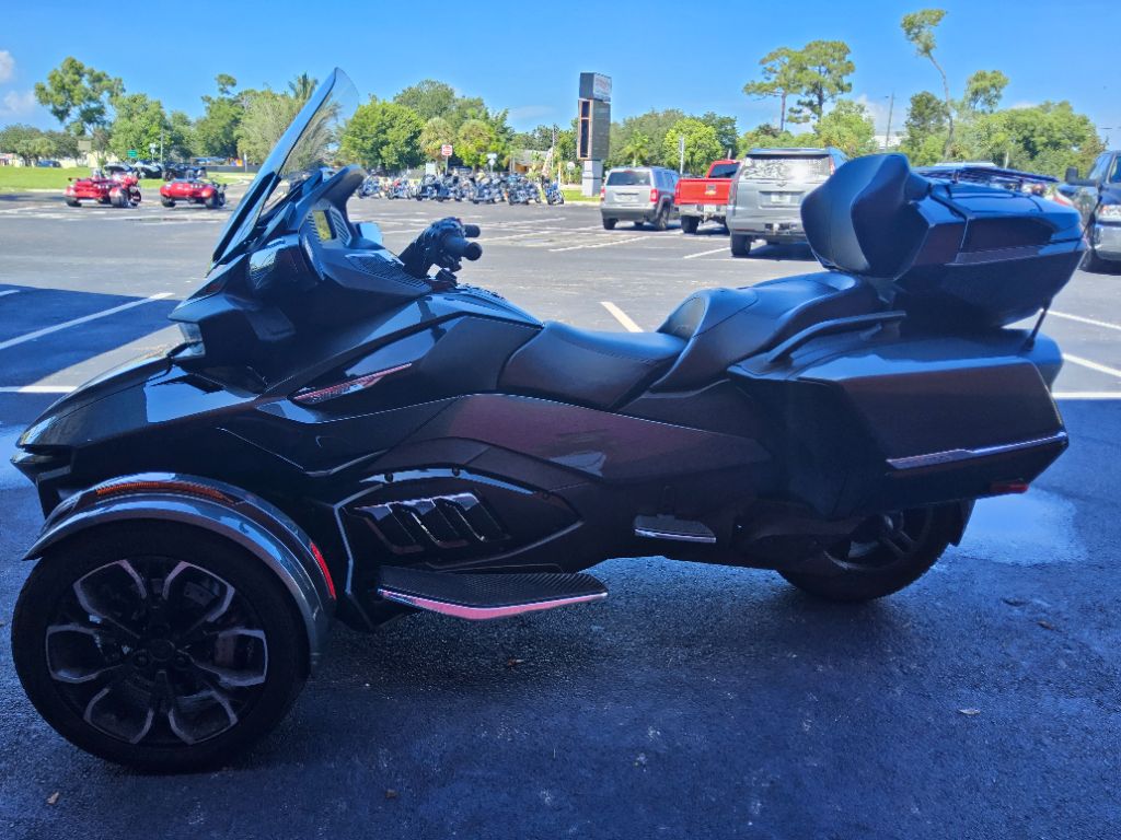 2020 Can-am Spyder - $18,500