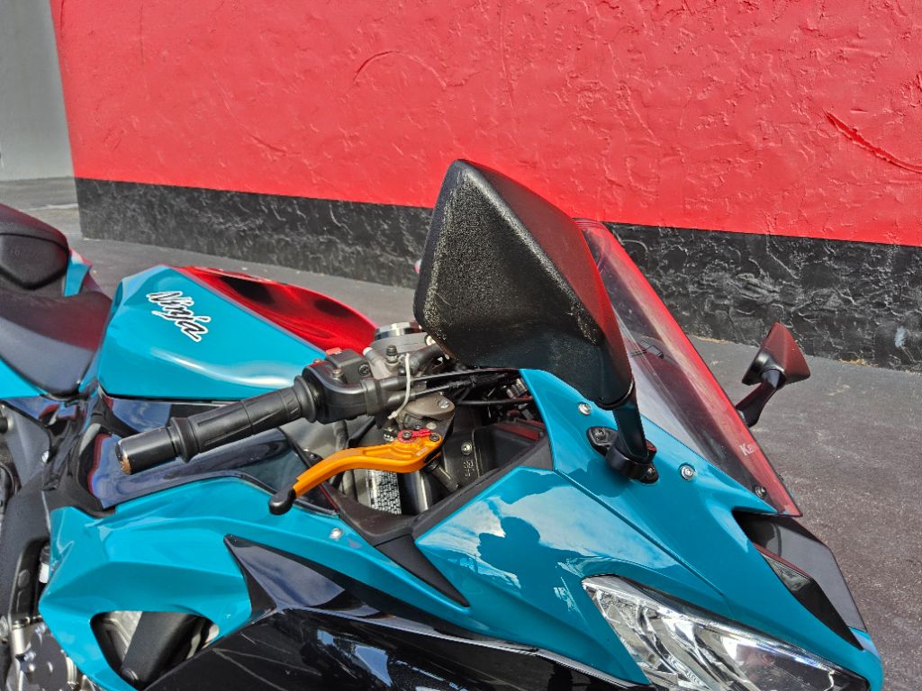 2021 Kawasaki Ninja Zx-6r - $8,500
