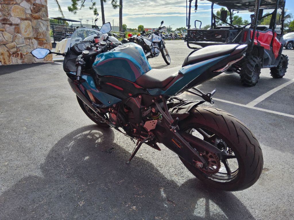 2021 Kawasaki Ninja Zx-6r - $8,500