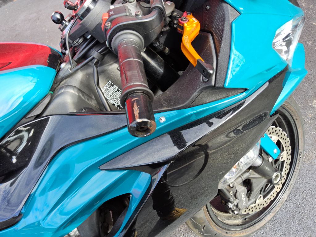 2021 Kawasaki Ninja Zx-6r - $8,500