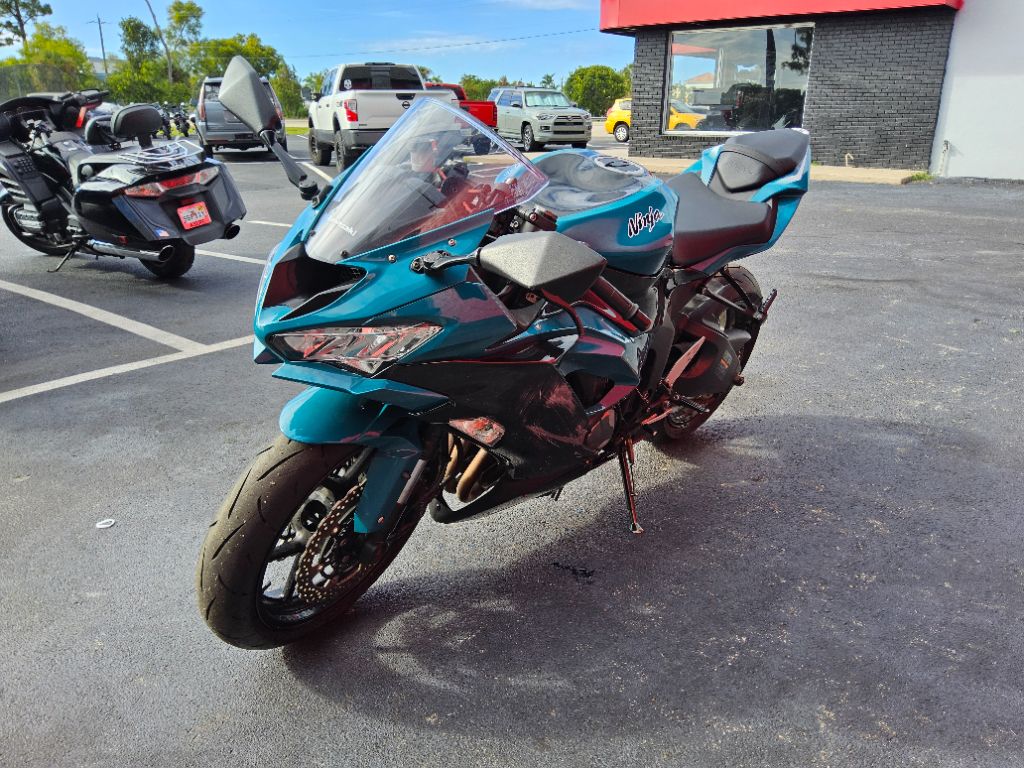 2021 Kawasaki Ninja Zx-6r - $8,500