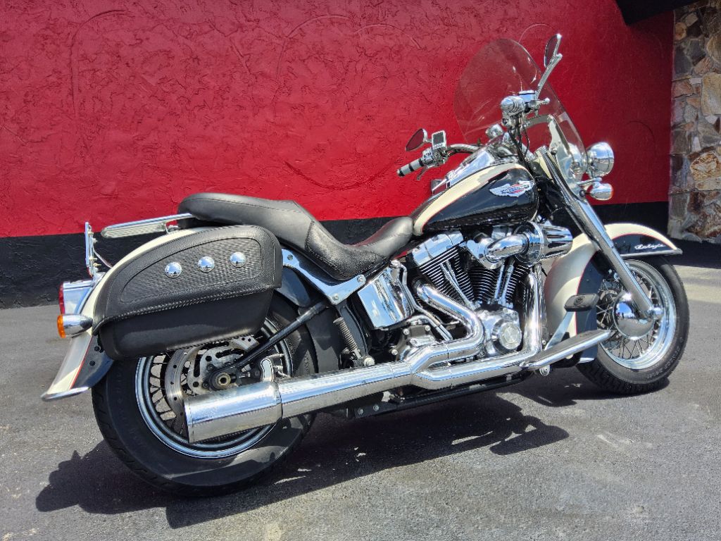 2011 Harley-davidson Softail Deluxe - $9,995