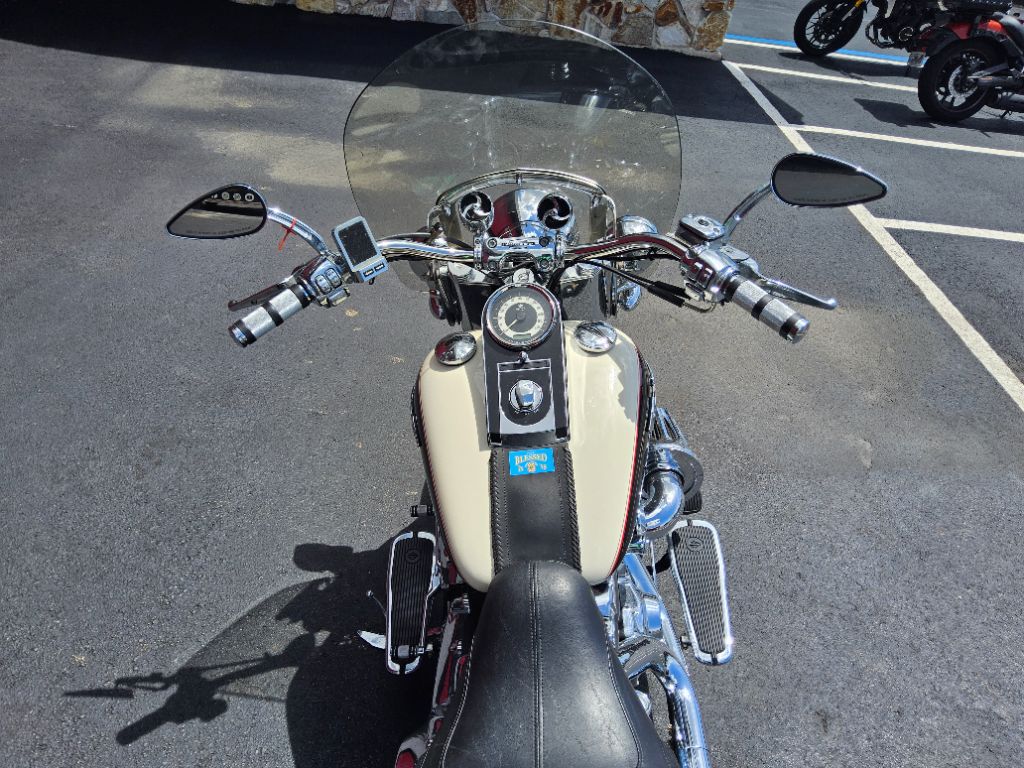 2011 Harley-davidson Softail Deluxe - $9,995