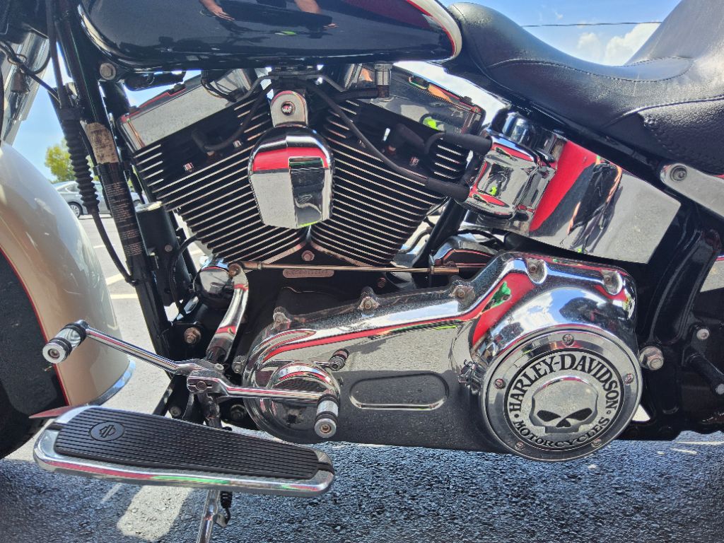 2011 Harley-davidson Softail Deluxe - $9,995