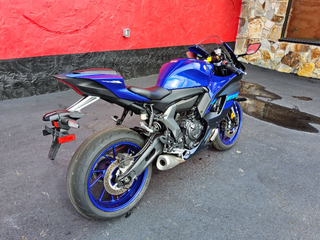 2024 Yamaha R7 - $9,900