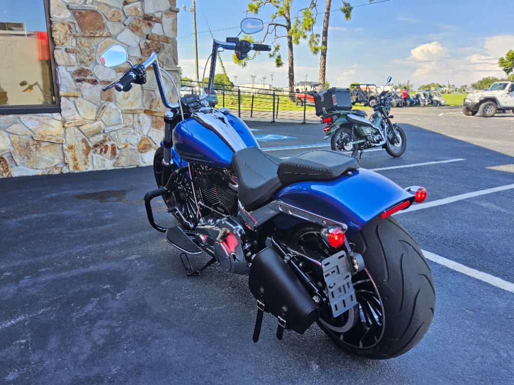 2024 Harley-davidson Breakout - $17,995