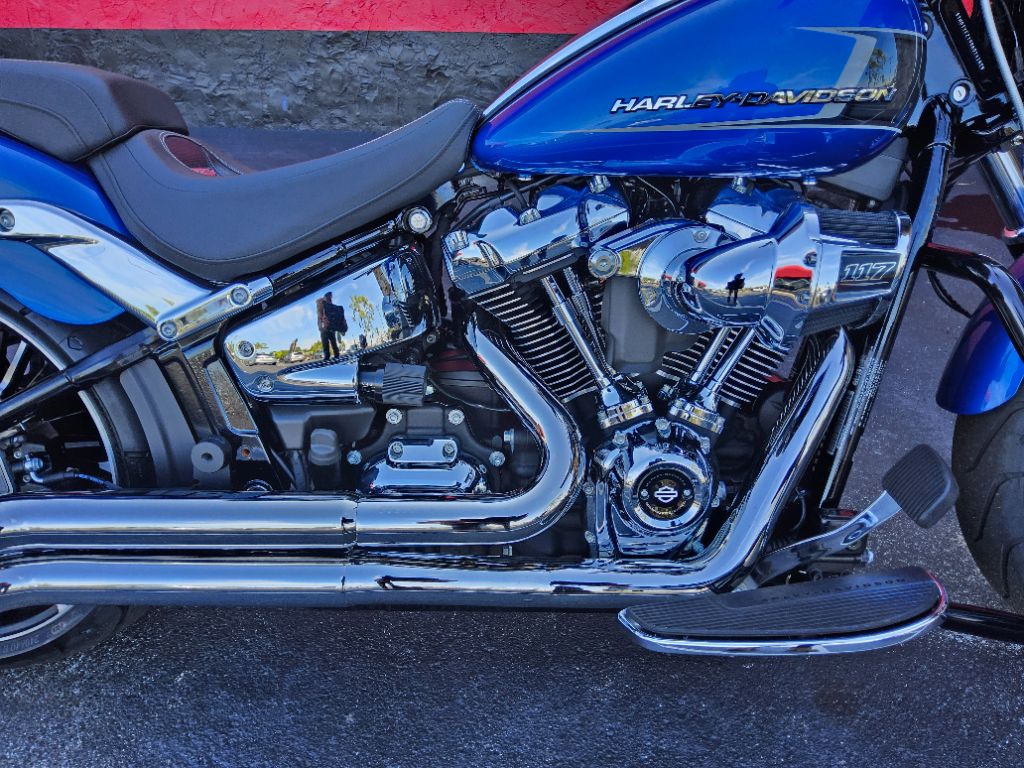 2024 Harley-davidson Breakout - $17,995