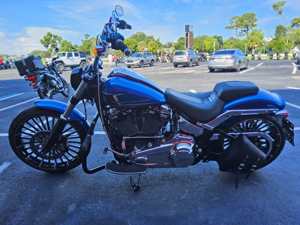 2024 Harley-davidson Breakout - $17,995