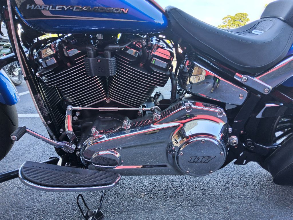 2024 Harley-davidson Breakout - $17,995