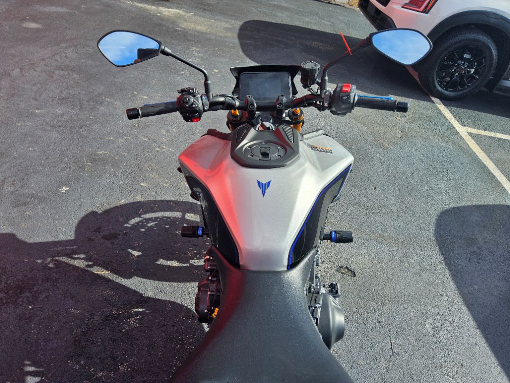 2025 Yamaha Mt-09 - $11,500