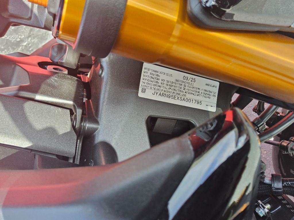 2025 Yamaha Mt-09 - $11,500