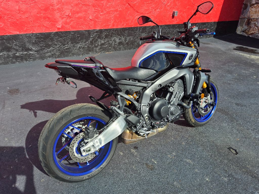 2025 Yamaha Mt-09 - $11,500