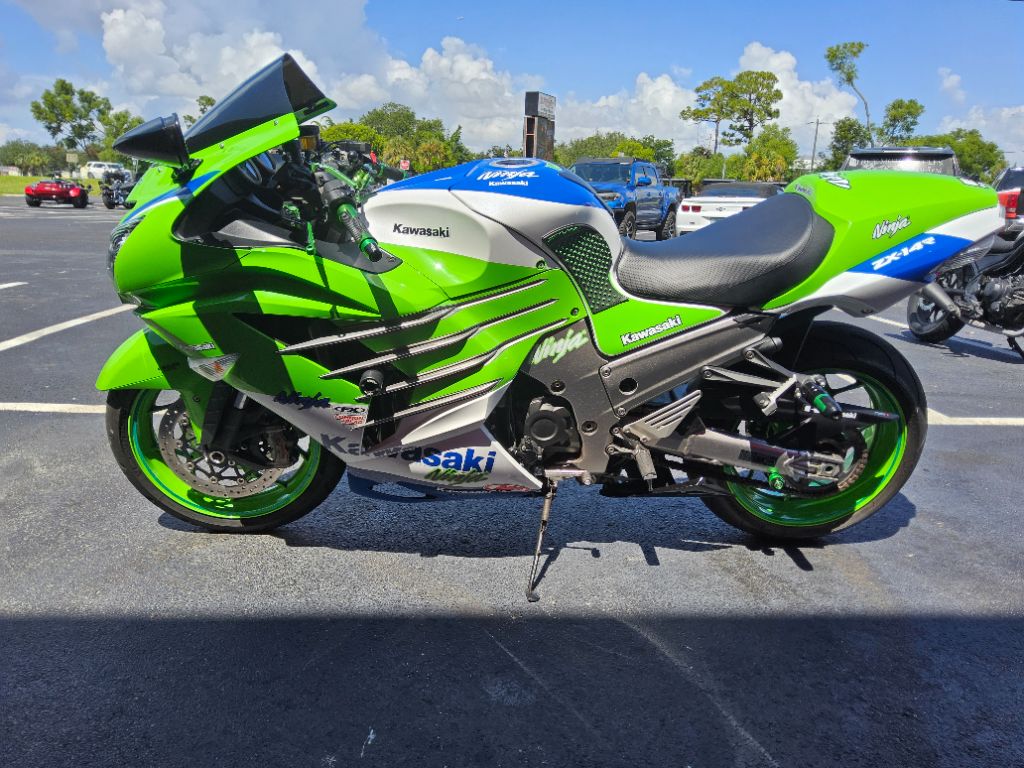 2024 Kawasaki Ninja Zx-14r - $16,500