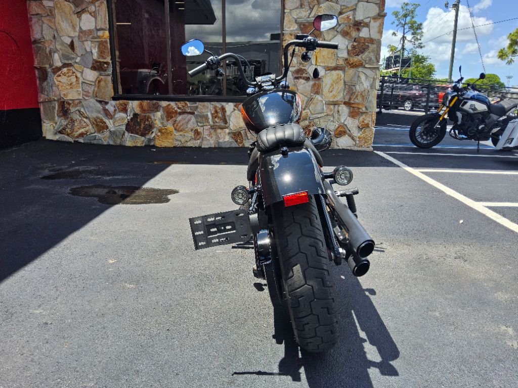 2023 Harley-davidson Street Bob - $11,500
