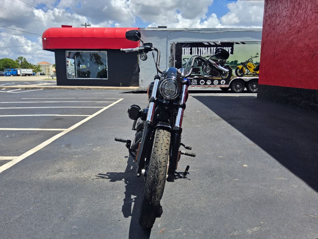 2023 Harley-davidson Street Bob - $11,500