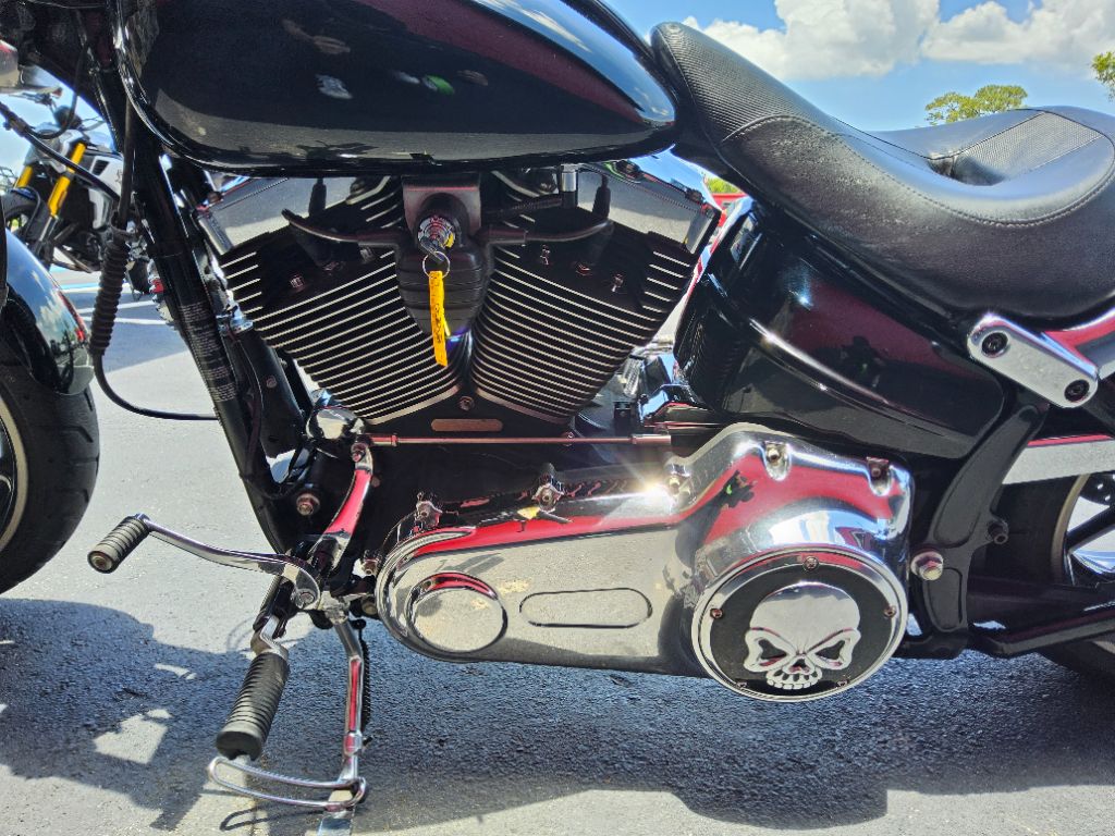 2014 Harley Davidson Break OUT - $10,500