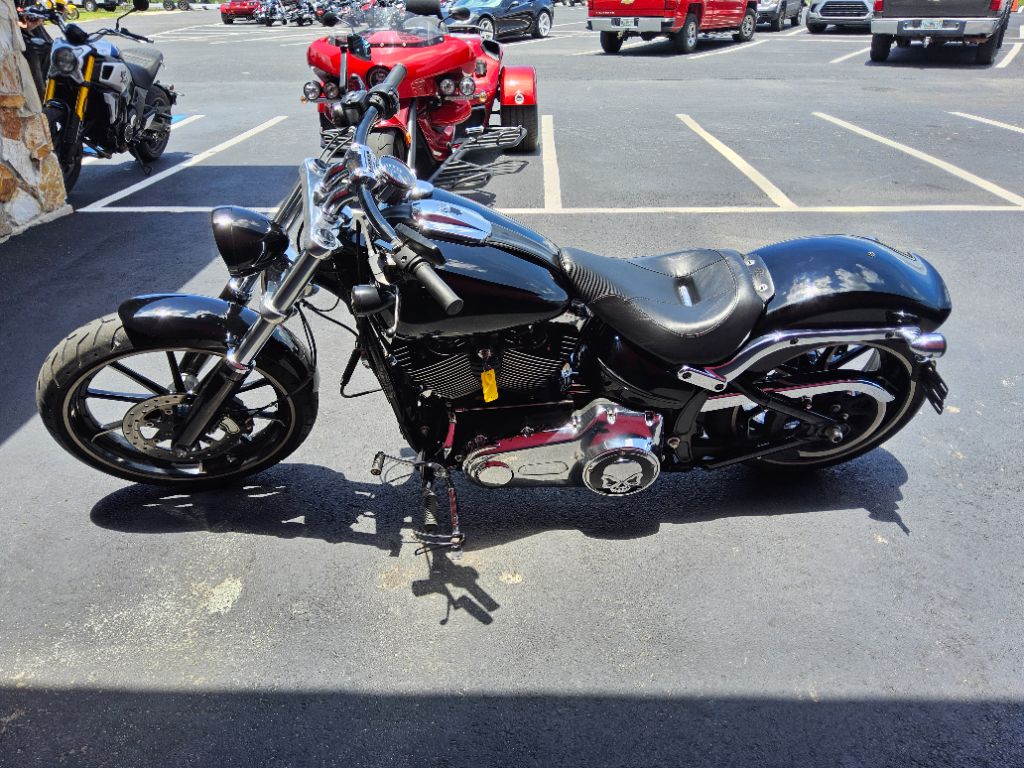 2014 Harley Davidson Break OUT - $10,500
