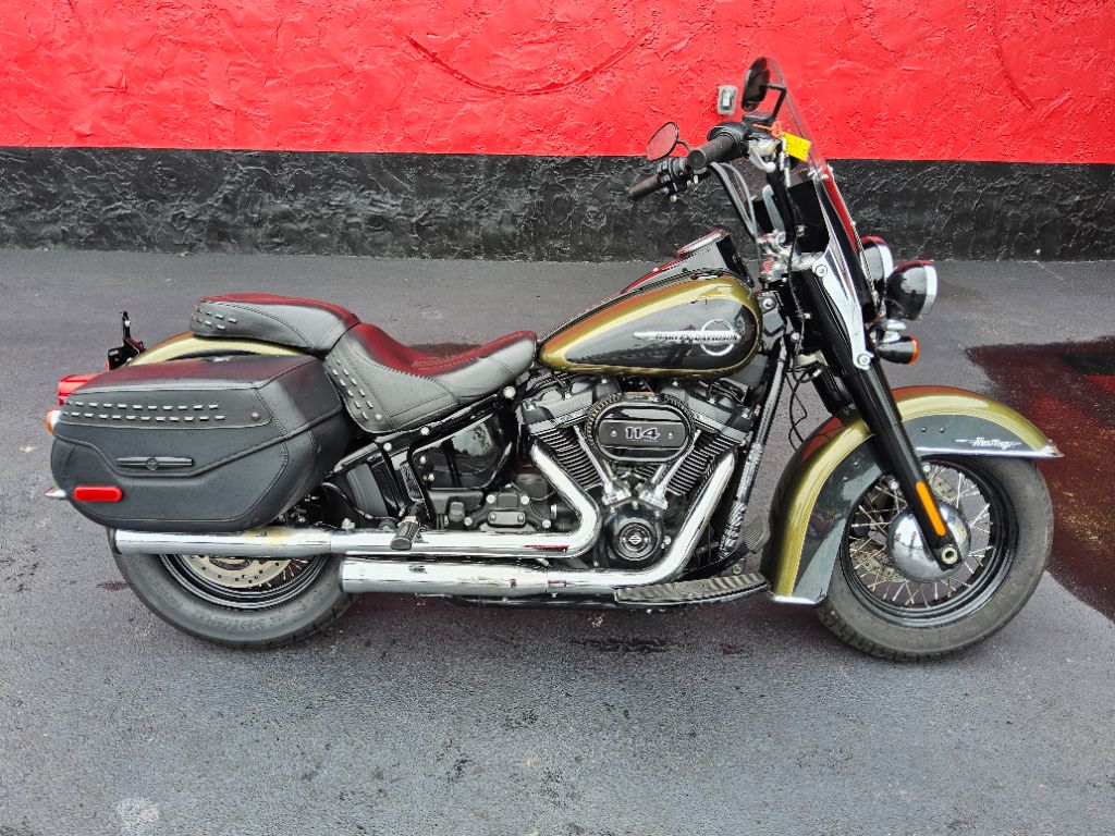 2018 Harley Davidson Heritage Flhcsq - $11,500