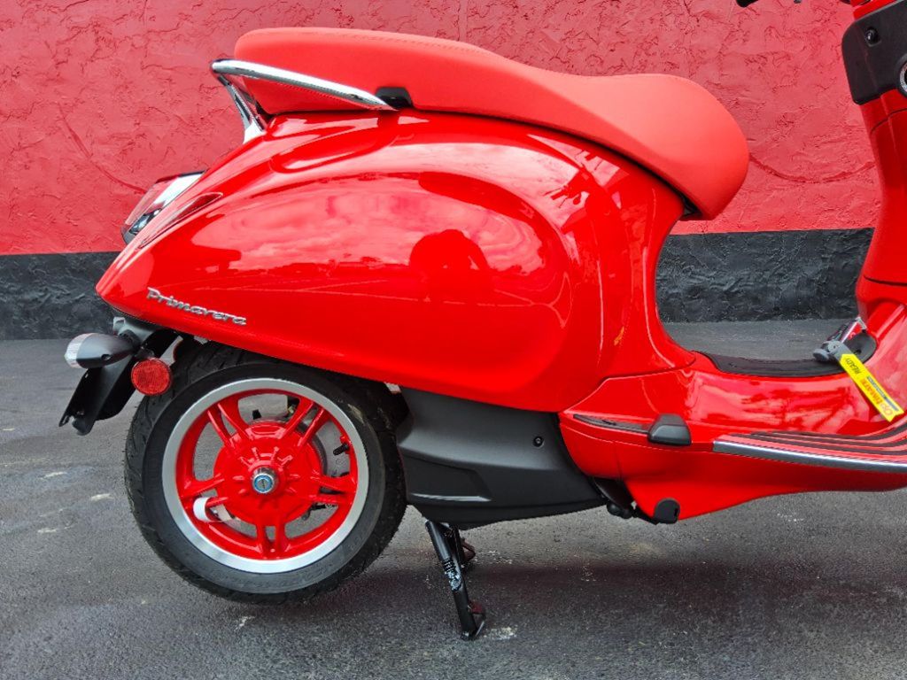 2025 Vespa Ellectrica 45 - $5,995