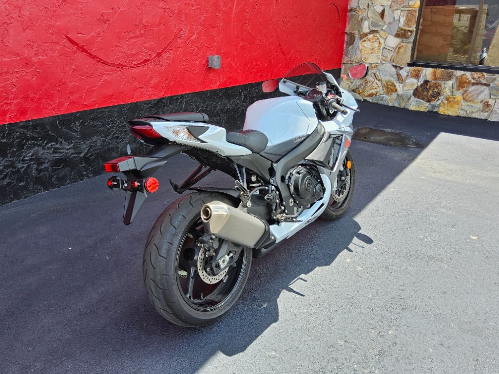 2015 Suzuki Gsxr600 - $9,500
