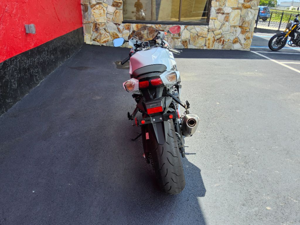 2015 Suzuki Gsxr600 - $9,500