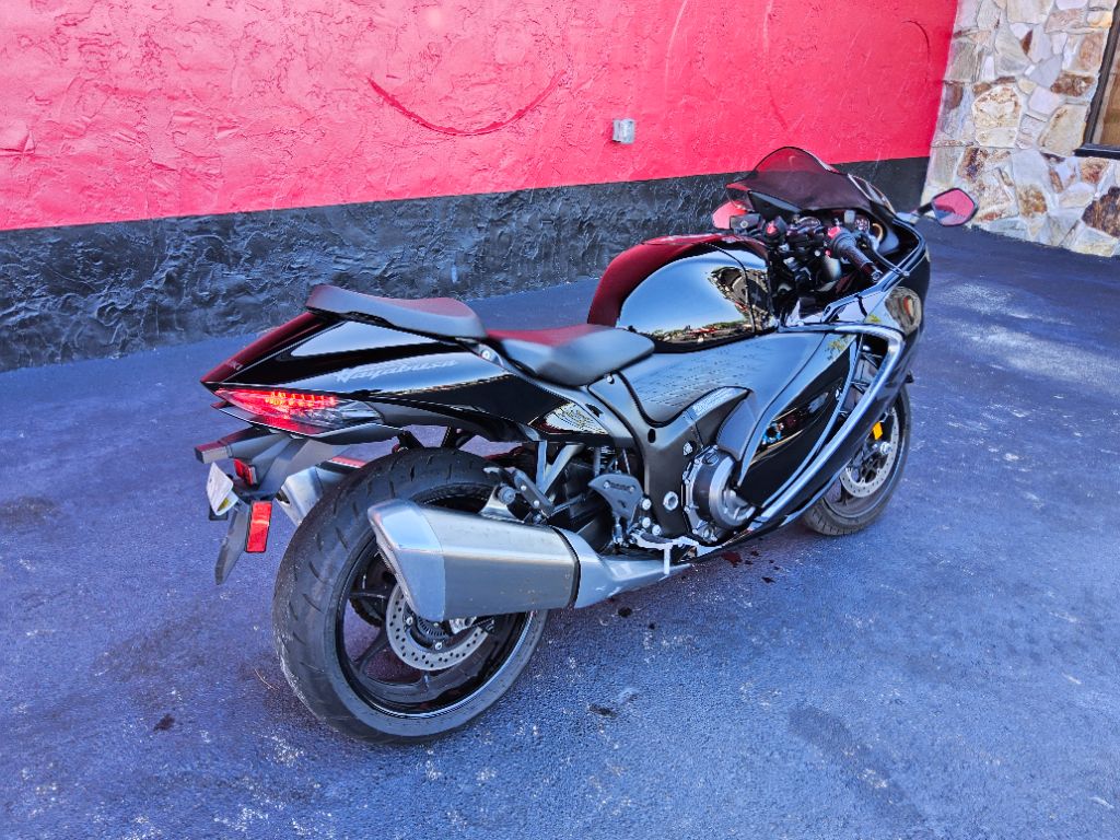 2023 Suzuki Hayabusa - $15,999