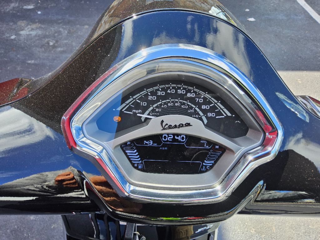 2027 Vespa Gts - $8,199
