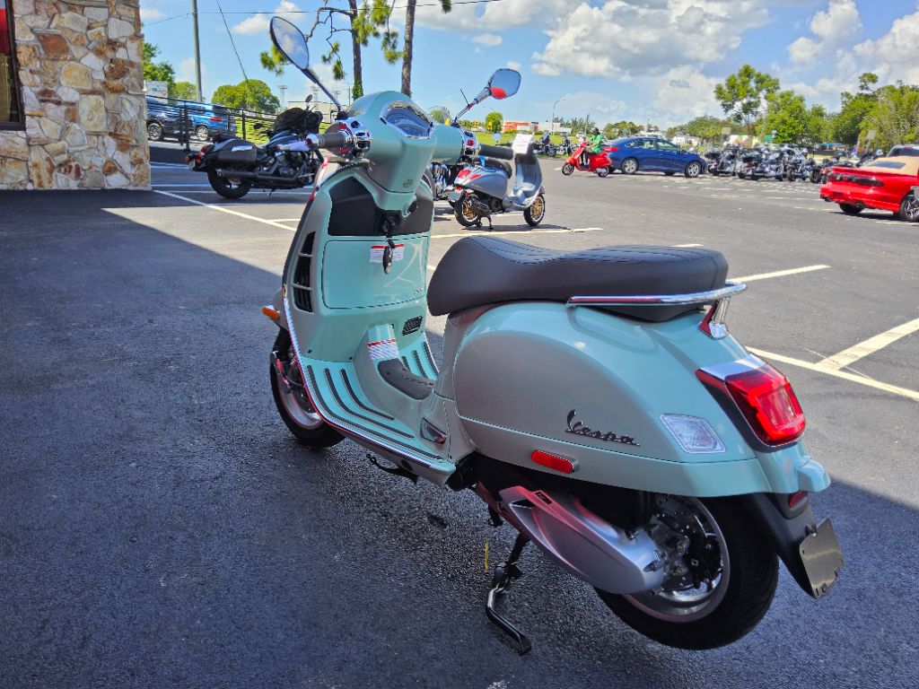 2027 Vespa Gts - $8,199