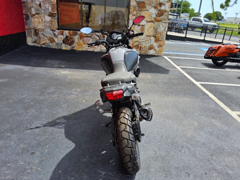 2018 Suzuki V-strom 1000 - $7,500