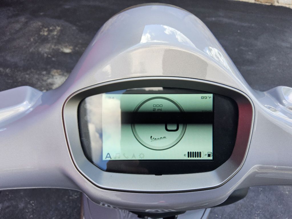 2025 Vespa Primavera / Sprint 150 - $5,300