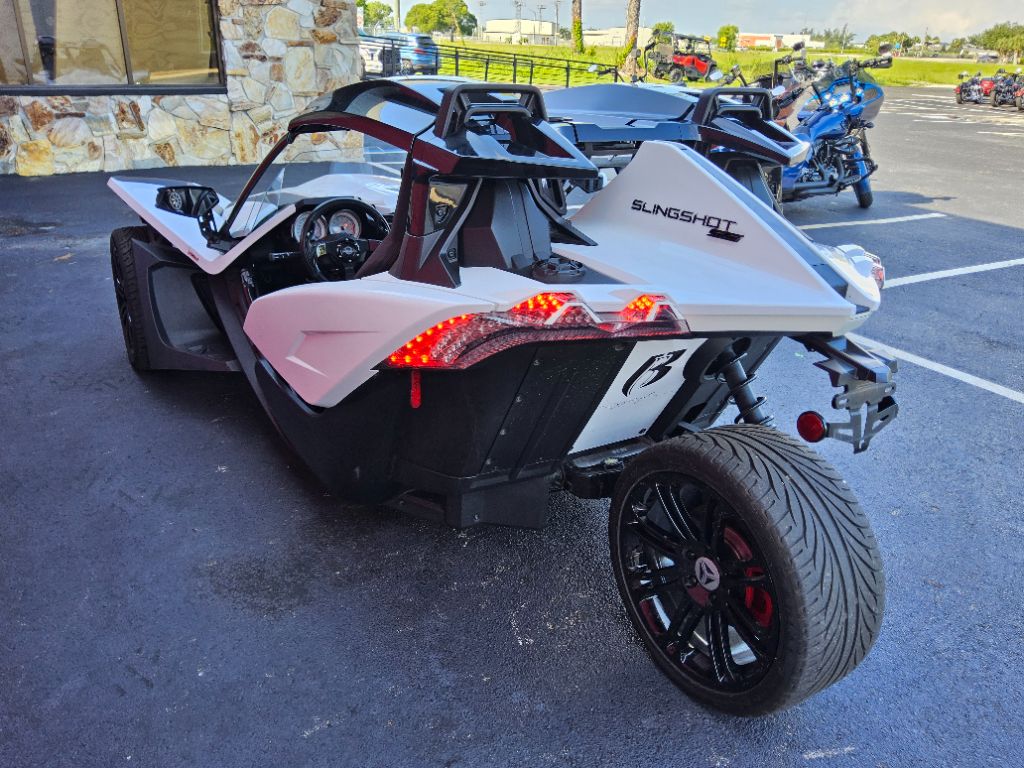 2016 Polaris Slingshot SL - $13,995