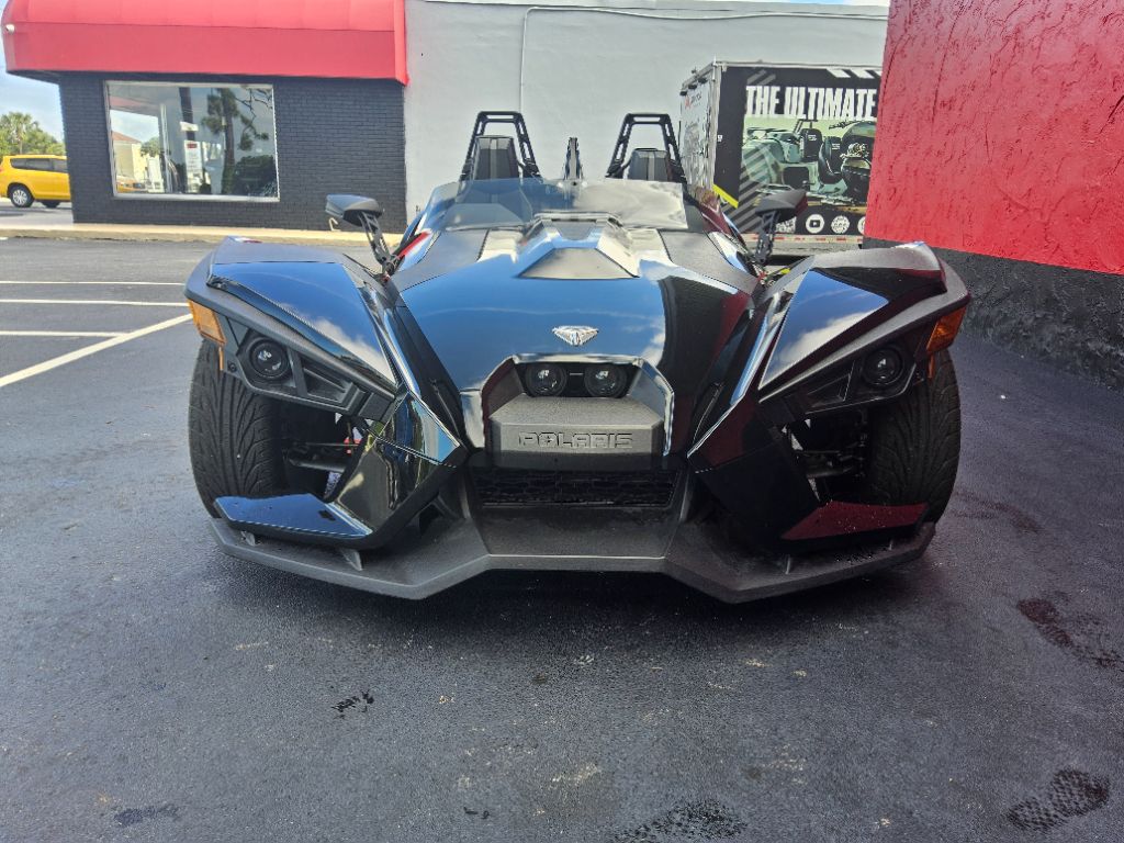 2016 Slingshot Slingshot - $13,995