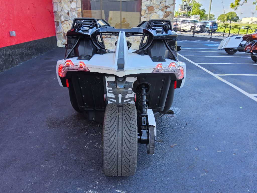 2019 Slingshot Slingshot - $16,500
