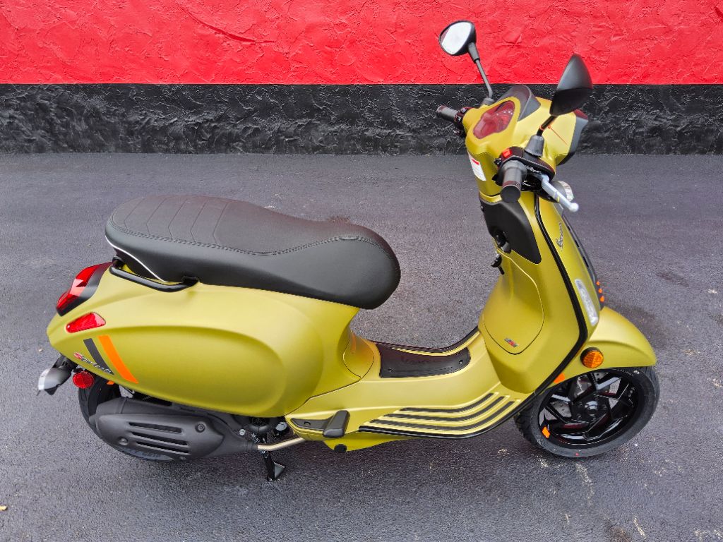 2026 Vespa Sprint Sport - $4,649