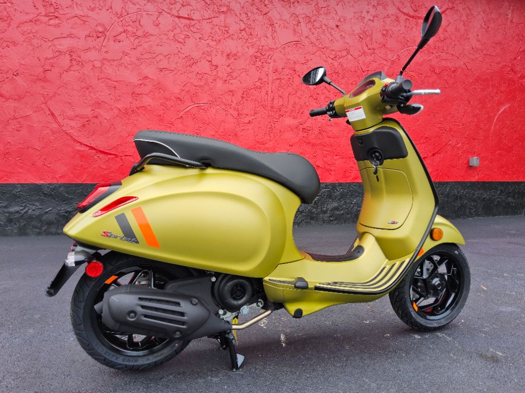 2026 Vespa Sprint Sport - $4,649