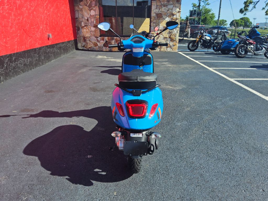 2026 Vespa Sprint Sport 50 - $4,649
