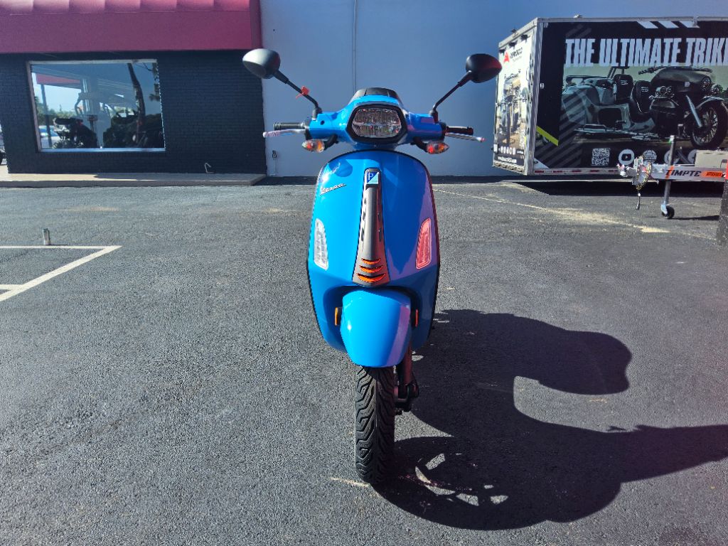 2026 Vespa Sprint Sport 50 - $4,649