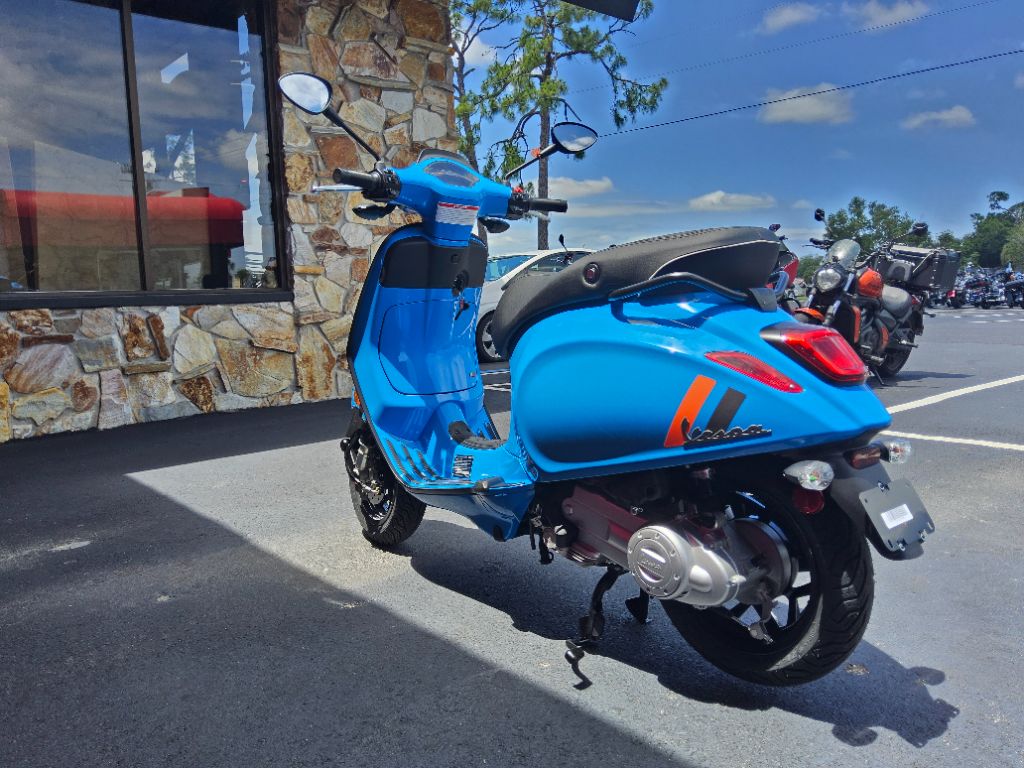 2026 Vespa Sprint 50 - $4,649