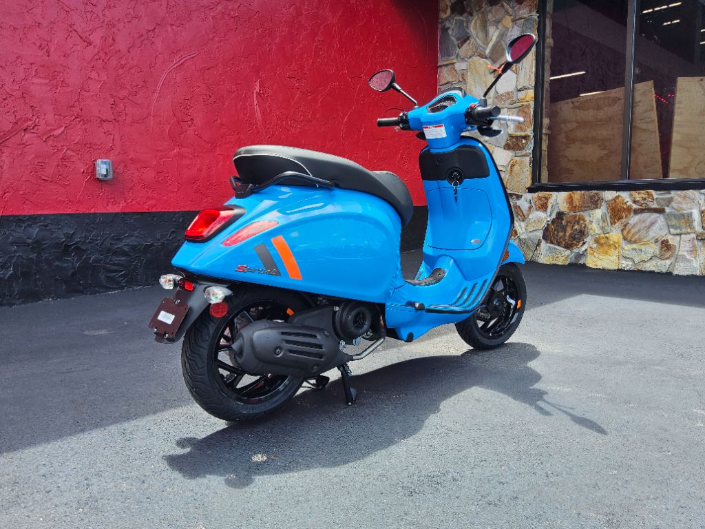 2026 Vespa Sprint 50 - $4,649