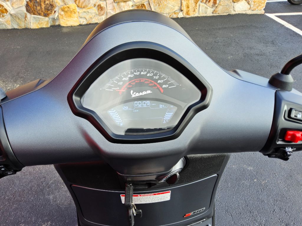 2027 Vespa GTS 310 Supersport - $8,299