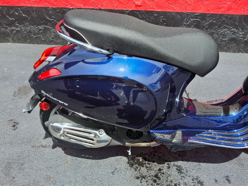 2027 Vespa Primavera 150 - $5,799