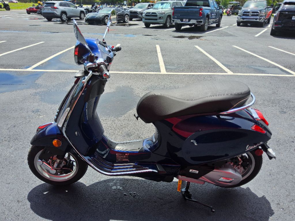 2027 Vespa Primavera 150 - $6,149