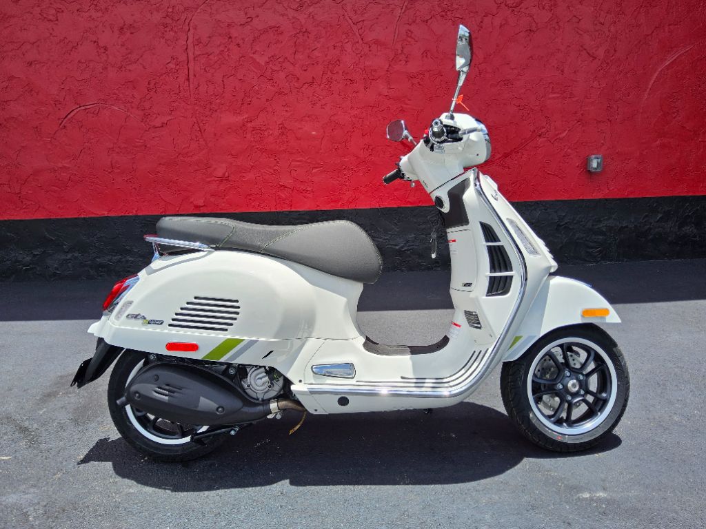 2026 Vespa GTS 310 Supertech - $8,699