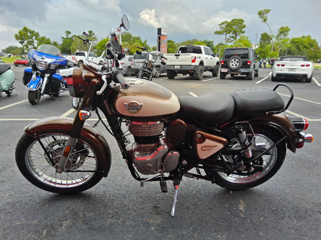2027 Royal Enfield Classic 350 - $4,999