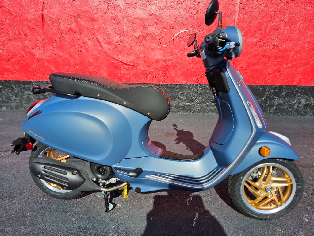 2027 Vespa Primavera / Sprint 50 - $4,700