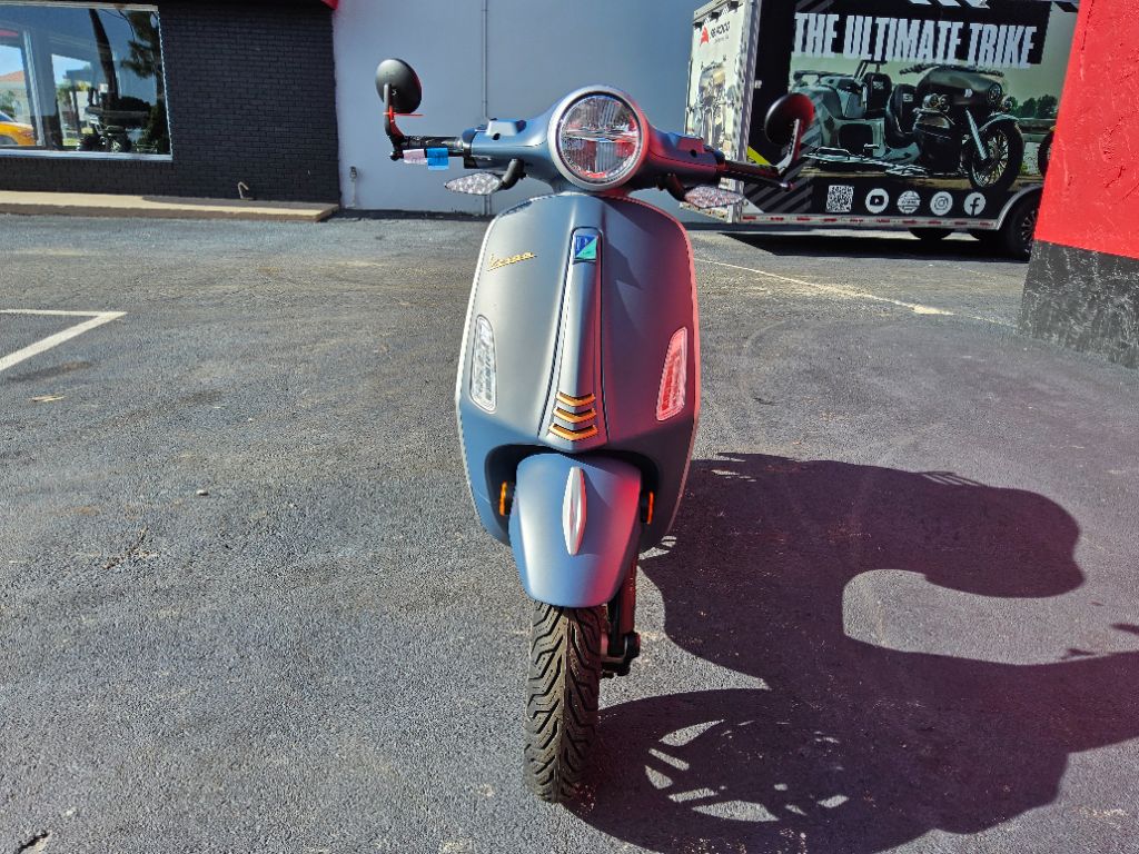 2027 Vespa Primavera / Sprint 50 - $4,700