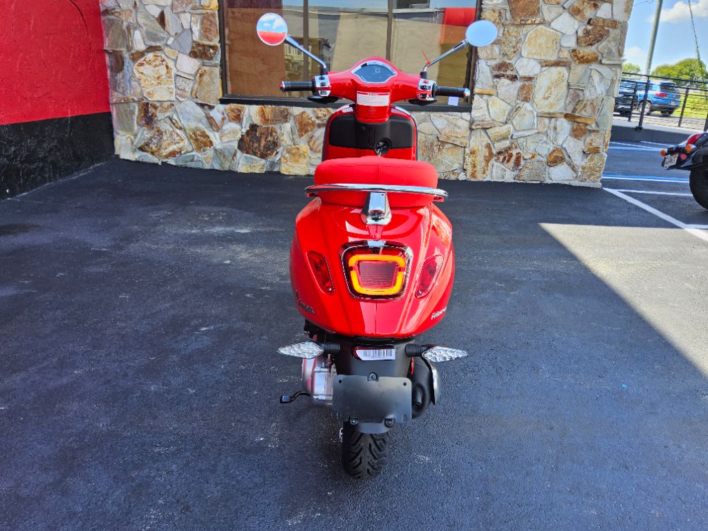 2027 Vespa Primavera / Sprint 50 - $4,499